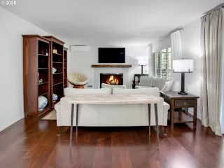 Photo #2: 767863193 Listing