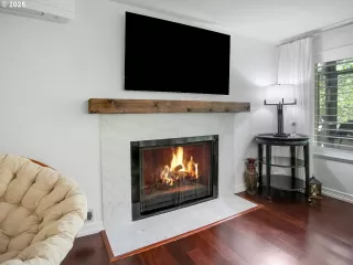 Photo #4: 767863193 Listing