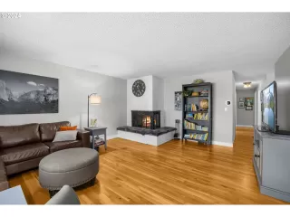 Photo #2: 768274373 Listing 