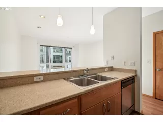 Photo #2: 768647981 Listing