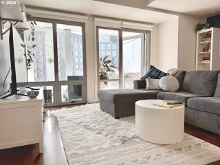 Photo #3: 769287634 Listing 