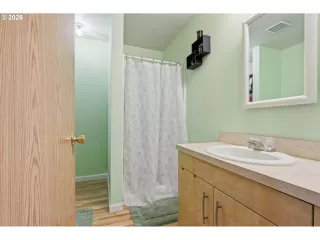 Photo #6: 769663642 Listing 