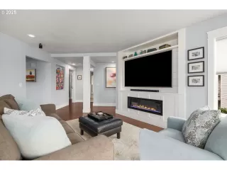 Photo #1: 769777266 Listing