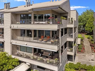 Photo #2: 769895442 Listing 