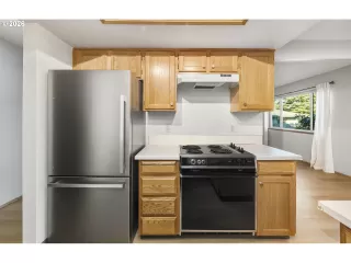 Photo #1: 769995195 Listing 