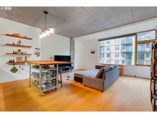 Photo #4: 770324992 Listing 