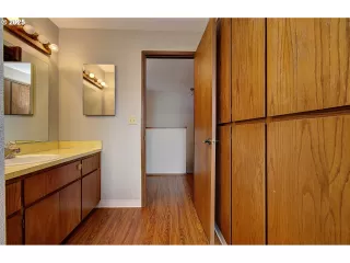 Photo #2: 770351491 Listing