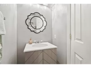 Photo #6: 770571692 Listing 