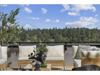 Photo #4: 770602773 Listing 