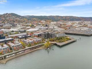 Photo #5: 770776849 Listing