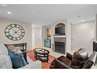 Photo #3: 771429482 Listing 