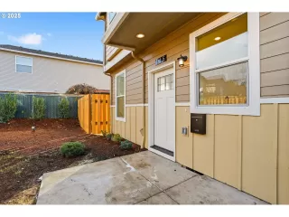 Photo #1: 771466853 Listing 