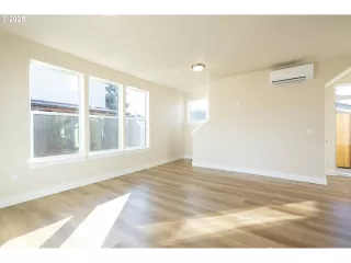 Photo #3: 771466853 Listing 