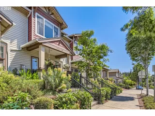 Photo #1: 772783587 Listing