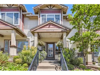 Photo #2: 772783587 Listing