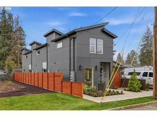 Photo #3: 773368647 Listing 