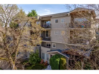 Photo #3: 773718805 Listing