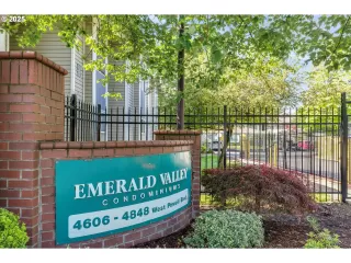 More Details about MLS # 773927386 : 4614 W POWELL BLVD W-161