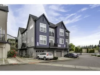 Browse active condo listings in HERON CREEK