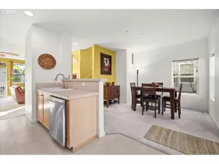 Photo #2: 774609707 Listing 