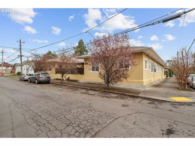 MLS: 774958101 Condo For Sale