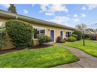 Photo #2: 774958101 Listing