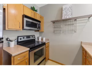Photo #5: 775634231 Listing 