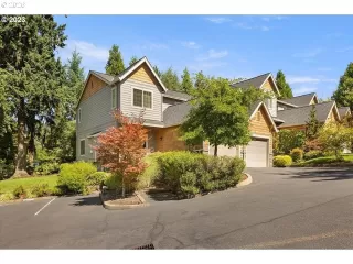 Photo #6: 775988074 Listing