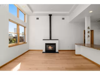 Photo #3: 776057770 Listing 