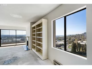 Photo #4: 776250502 Listing 