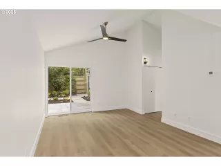 Photo #2: 776472793 Listing