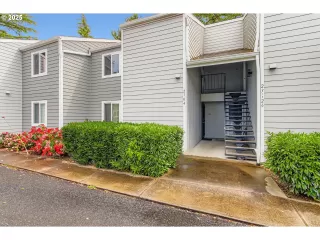 Photo #3: 776602475 Listing 