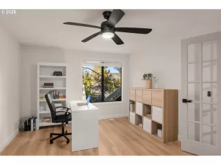 Photo #6: 776764686 Listing 