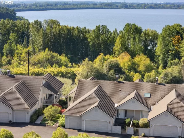 MLS: 777046822 Condo For Sale