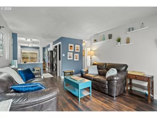 Photo #5: 777279206 Listing 