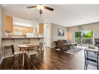 Photo #4: 777470900 Listing 