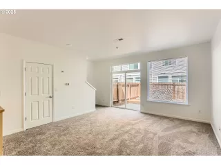 Photo #4: 778136150 Listing 