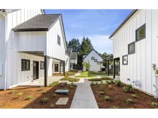 Photo #3: 778187446 Listing 