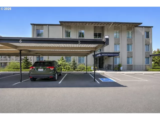 MLS: 778376419 Condo For Sale