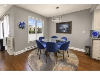 Photo #5: 778376419 Listing 