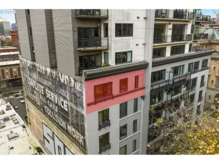 Photo #2: 778651393 Listing