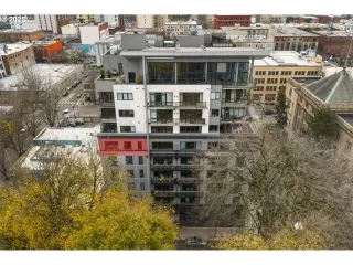 Photo #3: 778651393 Listing