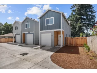 Photo #1: 779678556 Listing