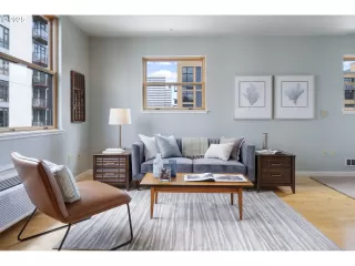 Photo #6: 780130551 Listing