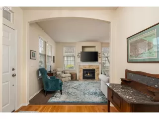 Photo #3: 780155639 Listing 