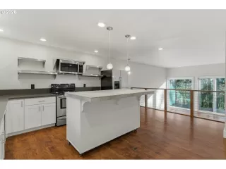 Photo #1: 780231919 Listing