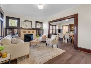 Photo #2: 781054482 Listing