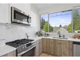 Photo #2: 781216892 Listing 