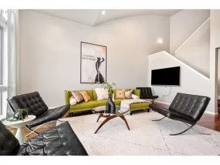 Photo #2: 781491963 Listing 