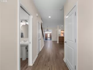 Photo #5: 782304091 Listing 